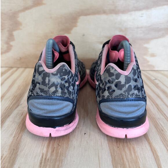 Nike -Free TR Fit 3 Print -Running Shoes -Gray/Pink -Women's - 9.5 - 555159-007 - Picture 6 of 9